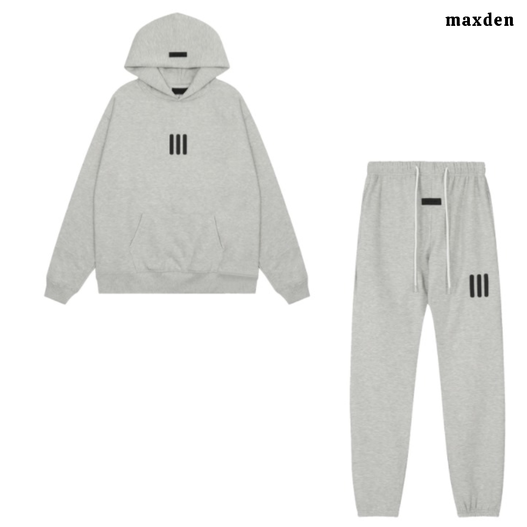 ESSENTIALS 3Logo HOODIE